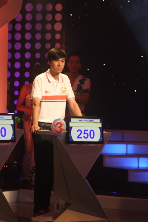 Thí sinh Đặng Thái Hoàng xuất sắc với 250 điểm sau 4 phần thi, trở thành chủ nhân của vòng nguyệt quế vinh quang năm thứ 12
